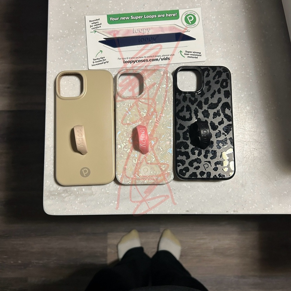 Loopy Case iPhone 14 - Tan ONLY